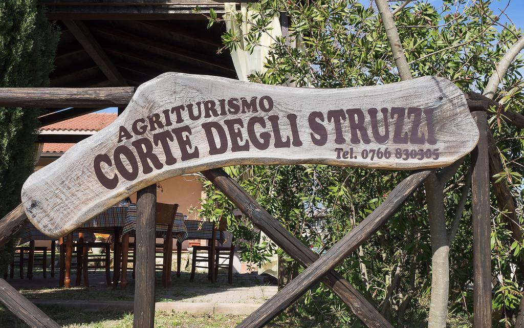 B&B Corte Degli Struzzi Pescia Romana Zewnętrze zdjęcie