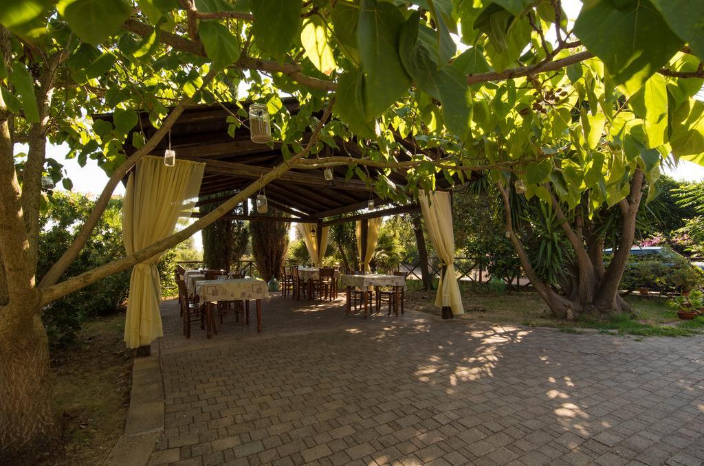B&B Corte Degli Struzzi Pescia Romana Zewnętrze zdjęcie